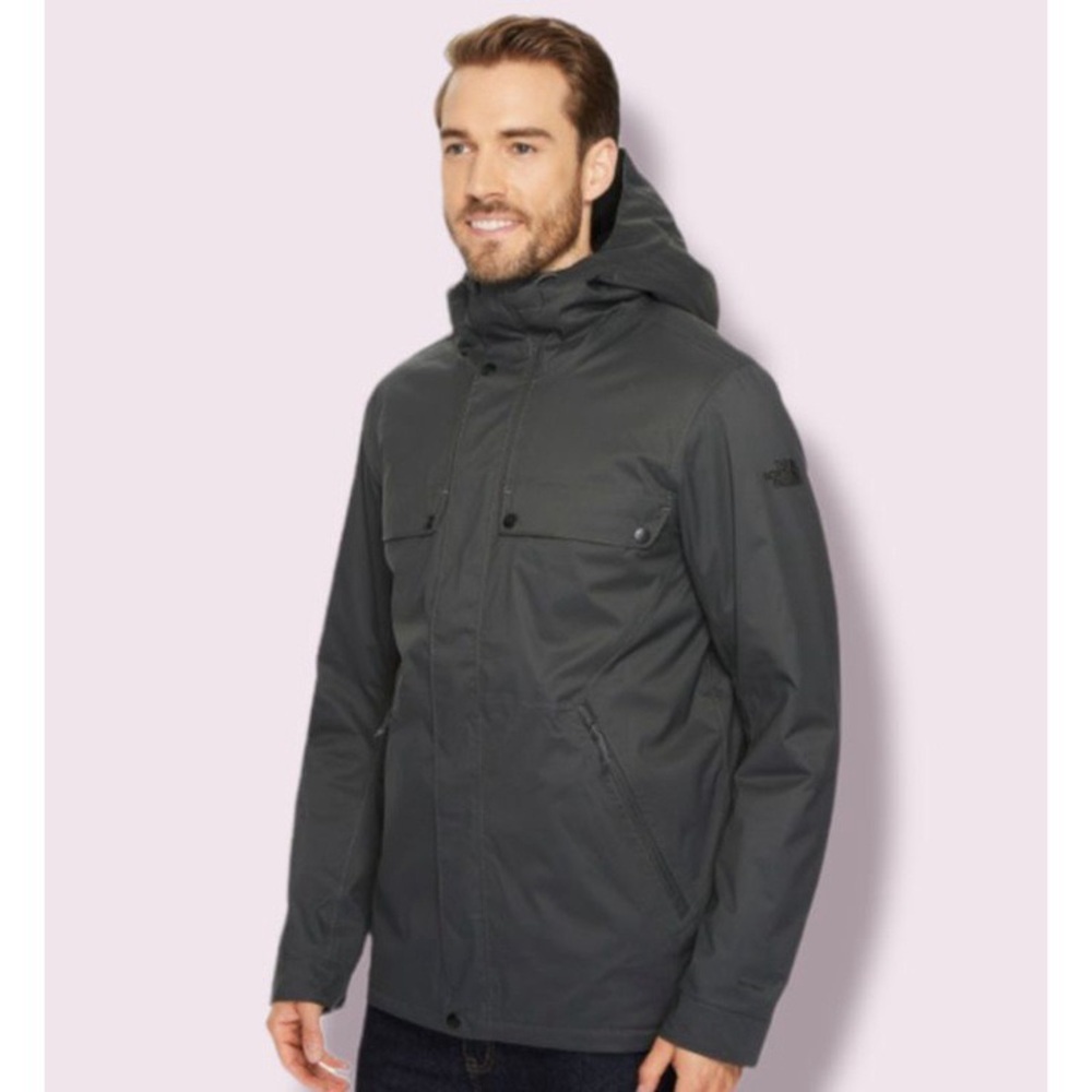 The North Face Men's Gray Jenison Rain Jacket with Hood XL